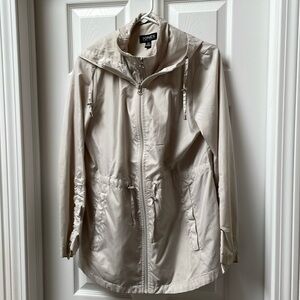 Jones New York nylon rain jacket with hood